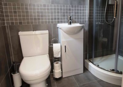 Garden Gym Shower Room