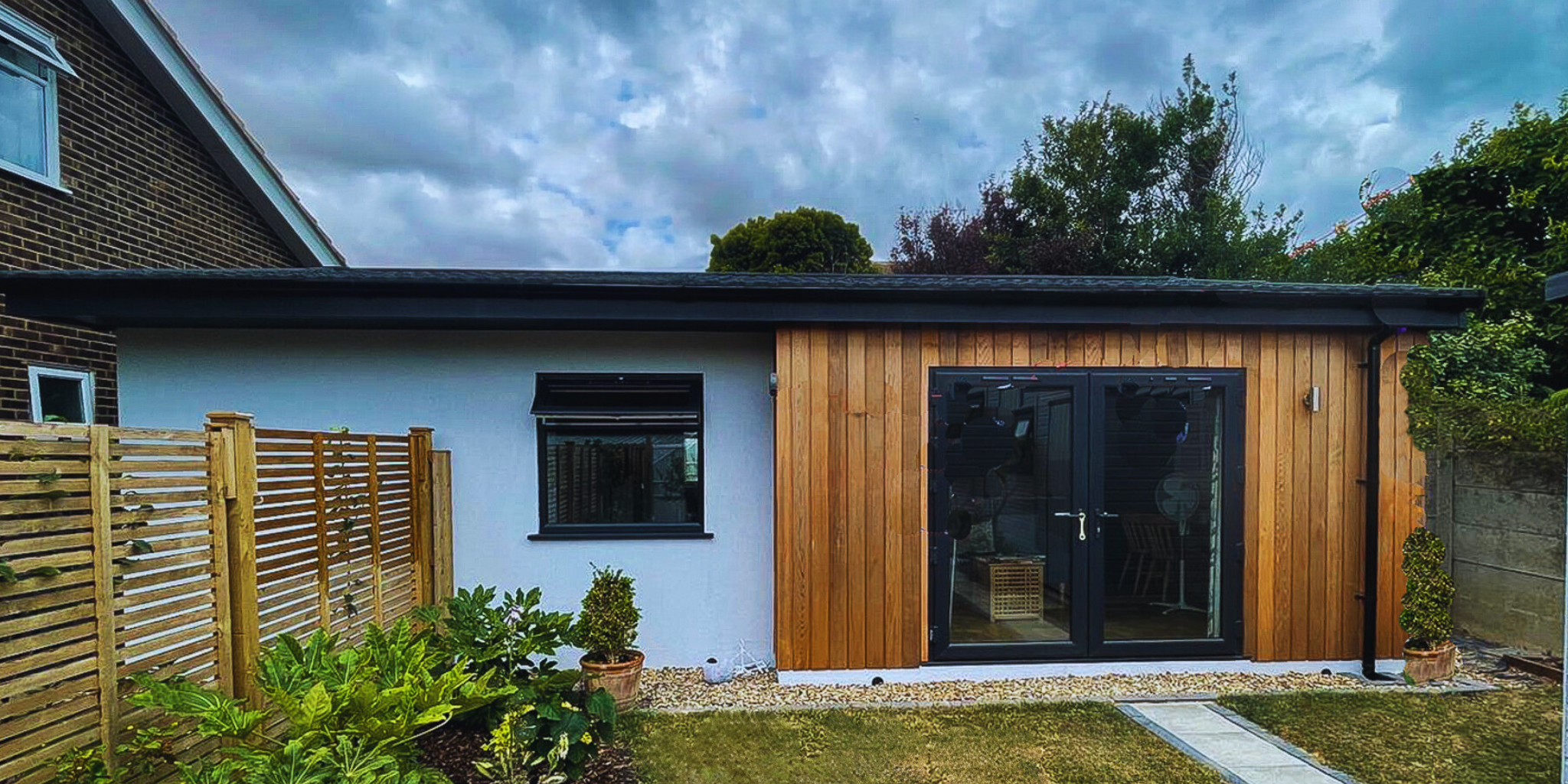 Granny annexe in garden with cedar cladding